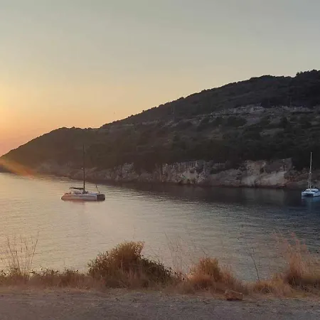 Holiday home Coralina Korithion